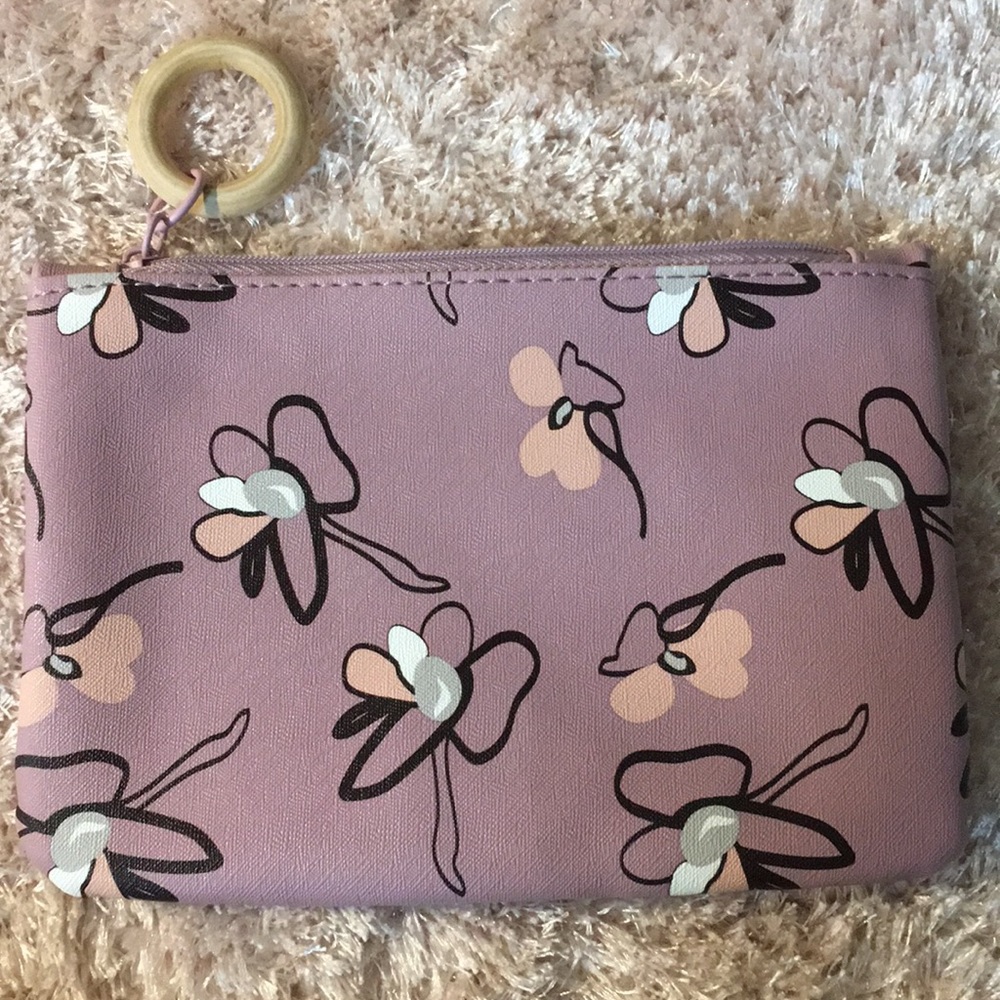 Makeup bag